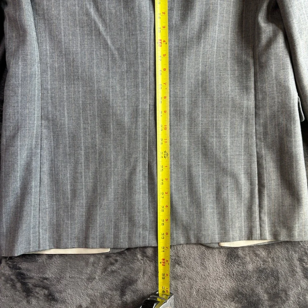 Oakton Ltd Mens Gray Pinstripe Wool Blend Blazer Sport Coat Size 43 Regular